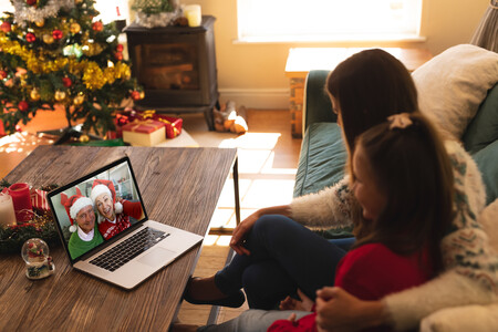 11 actividades por videollamada para que los niños celebren la Navidad con sus familiares aunque no puedan estar juntos