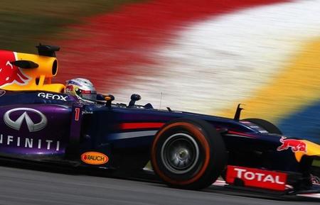 Fernando Alonso y Lewis Hamilton habrían ignorado las órdenes de equipo también, según Christian Horner