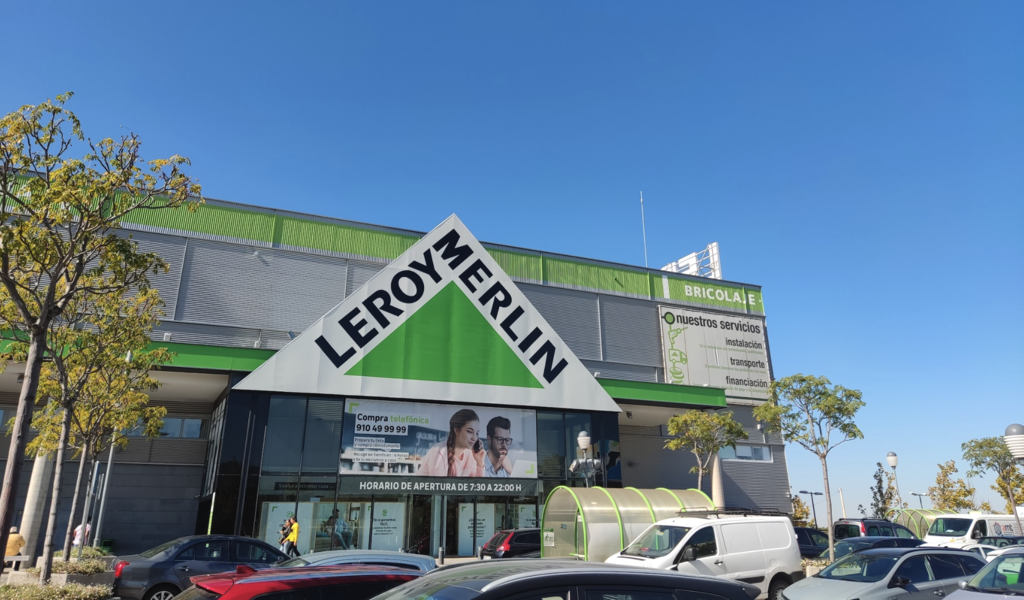 Leroy Merlin quiere acabar con el calor en casa: este aire portátil cuesta poco pero enfría mucho