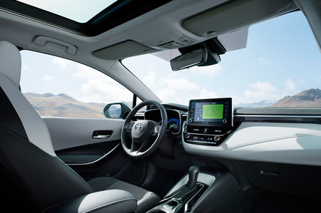 Toyota Corolla Hybrid Touring Sports