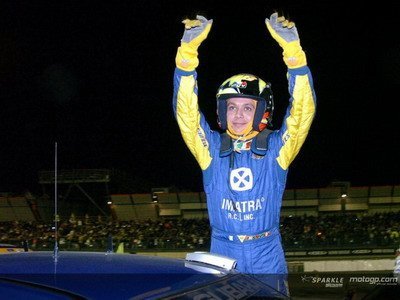 Rossi se cuela en el podio de Bologna