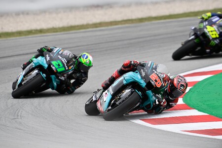 Yamaha se queda sin motores en MotoGP: Valentino Rossi y Fabio Quartararo utilizaron ya el quinto en Barcelona
