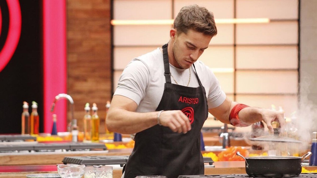 MasterChef Celebrity: Aristeo deja la cocina de este famoso reality de México y se despide como los grandes