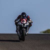 Jordi Torres seguirá con Kawasaki en el WSBK: ha renovado con el equipo Pedercini