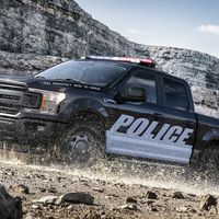 Ford desvela el imponente F-150, vestido de nuevo con el uniforme policial