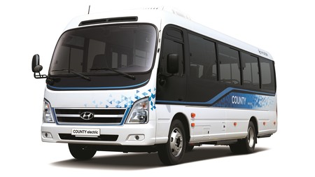 El Hyundai County Electric es el autobús 100% eléctrico de Hyundai, y tiene hasta 250 km de autonomía