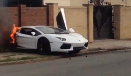Accidente Aventador