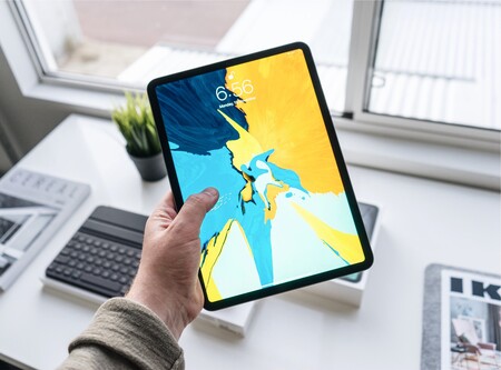 Apple lanza iPadOS 14.5 de forma oficial: App Tracking Transparency, nuevos emoji, cambios en Apple Music y más