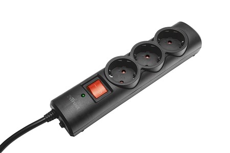 Por 6,39 euros tenemos la regleta de tres tomas Trust 21056 rebajada en Amazon