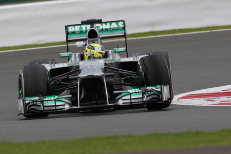 Nico Rosberg vence en un Gran Premio Gran Bretaña marcado por los Pirelli