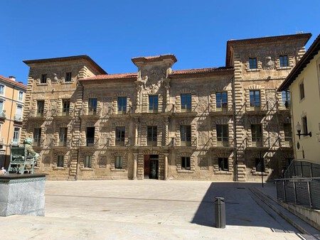 Palacio De Camposagrado