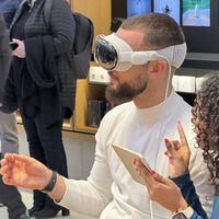 Ver el baloncesto en primera fila desde tu sofá: los deportes inmersivos en directo llegan a Apple Vision Pro 