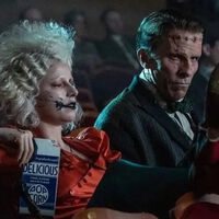 "No puedes tener a Frankenstein lamiendo vómito negro". '¡La novia!' ha costado 80 millones así que su directora tuvo que cortarse un poco con la violencia