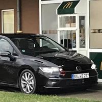 El Volkswagen Golf VIII, al caer: la octava generación del mítico compacto alemán se desvelará el 24 de octubre
