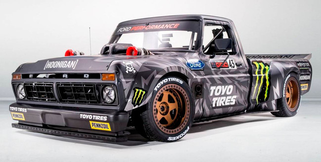 La última locura de Ken Block se llama Hoonitruck y es un viejo Ford F-150 de 914 CV para su Gymkhana 10