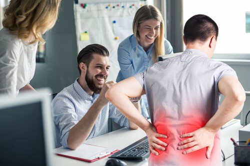 La Lumbalgia Grave Es Causa De Incapacidad Permanente En Estos Casos Esto Es Lo Que Deben Saber Las Pymes Sobre Costes Y Leyes Recientes