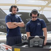 EEUU tiene 800 unidades del F-35: el avión de combate más avanzado, moderno y caro del mundo. Solo uno de cada cuatro está listo para volar porque faltan recambios