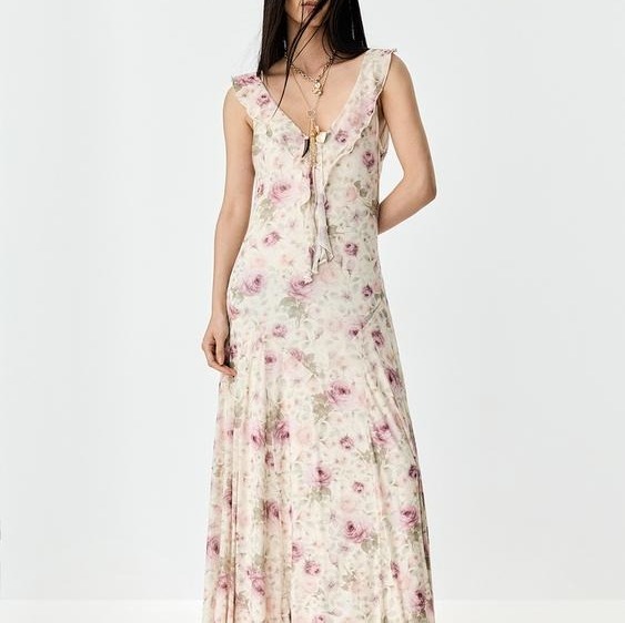 Vestido midi volantes mesh

