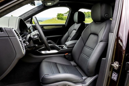 Porsche Cayenne Coupé, prueba contacto