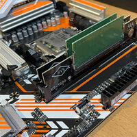 Ante los precios absurdos de la RAM, este jugador utilizó una medida extrema: usar memorias de laptop con adaptador 