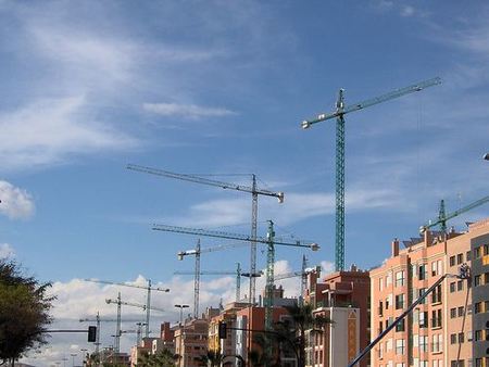 Sexto Salón Inmobiliario del Mediterráneo, vender o morir