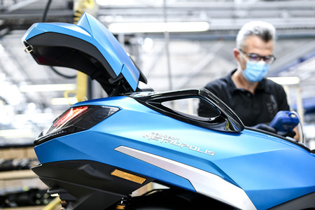 Peugeot Metropolis 2020 1