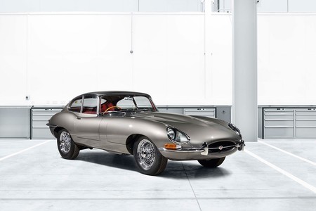 Jaguar E-Type, ¿pagarías 7 millones de pesos por este clásico que prácticamente "renació"?