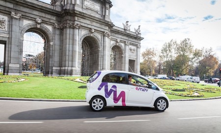 El 'carsharing' de PSA, emov, se estrena en Madrid con 500 Citroën C-Zero