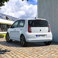 Škoda CITIGOe iV: el primer coche eléctrico de la casa promete 261 km de autonomía a un precio muy asequible