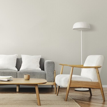 En Leroy Merlin hemos fichado la solución low cost para renovar tu casa de forma rápida y sin obras: un suelo la mar de bonito que se instala sin obras