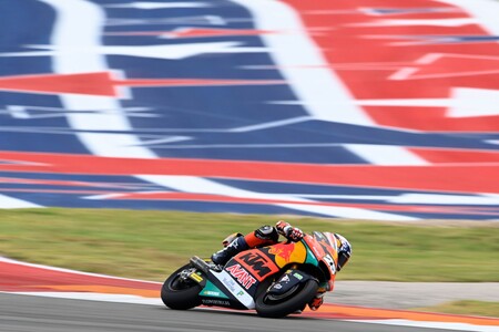 ¡Hay mundial! Raúl Fernández completa el pleno para igualar el récord de Marc Márquez y Remy Gardner se cae