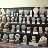 Por supuesto que hay un museo con más de 900 rocas con "cara" de ser humano. Y por supuesto que está en Japón 