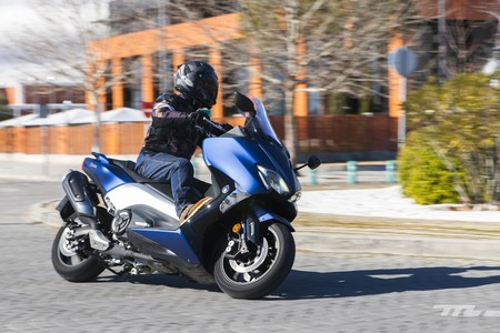 Yamaha Tmax Dx 2018 026