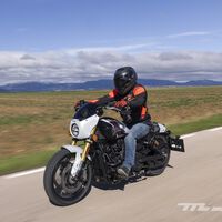 Probamos las nuevas Indian Scout: un menú de cinco platos por si te gusta la cocina custom con matices de vanguardia, desde 15.390 euros 