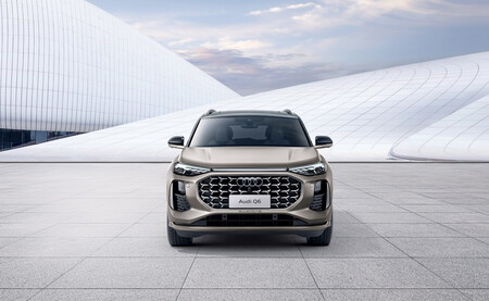 Audi Q6 3