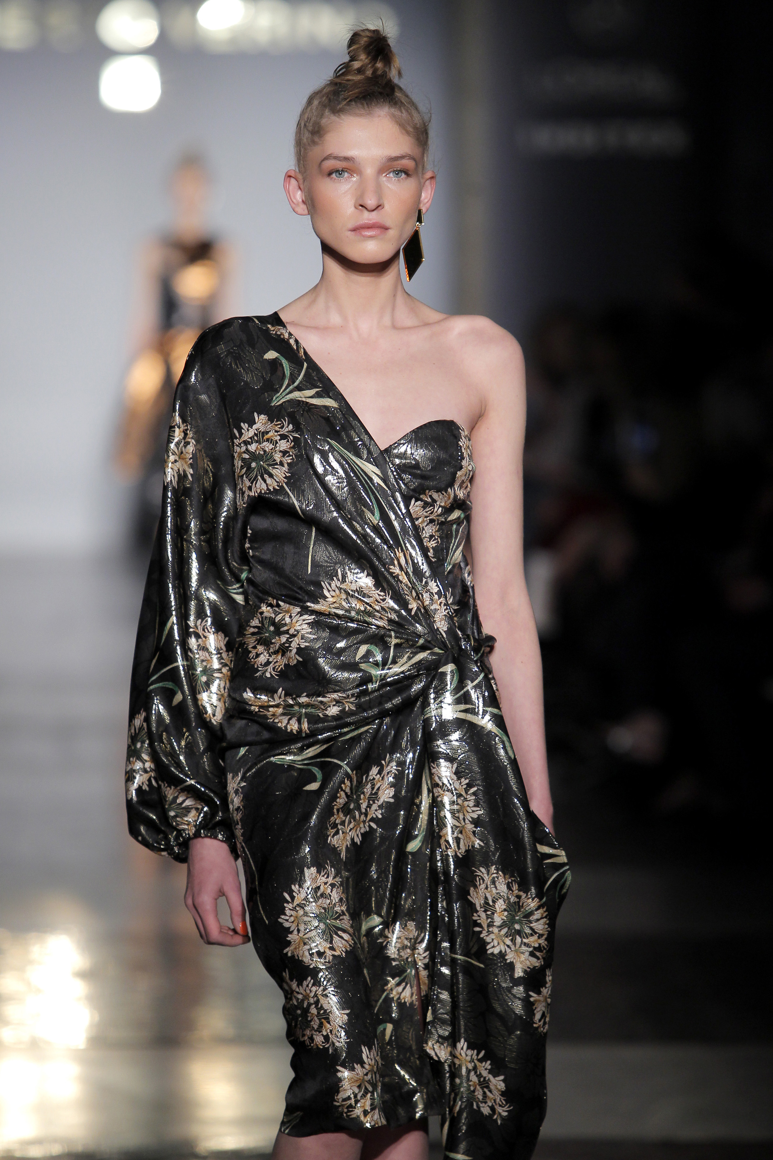 Foto de Roberto Verino Primavera 2017 (17/19)