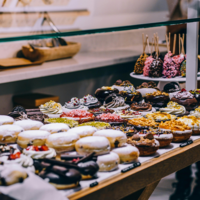 La industria se ha empeñado en acuñar los "ultraprocesados saludables". La ciencia tiene claro lo que hay detrás