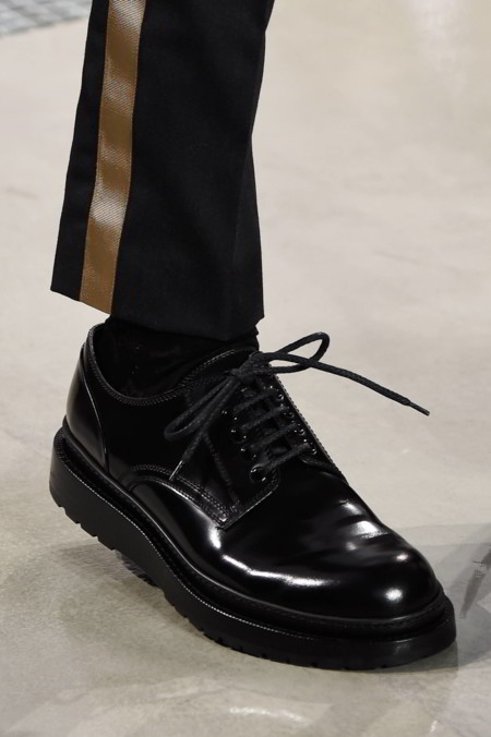 ¡Alerta! Los zapatos derby desplazan a las chelsea boots como el calzado del otoño