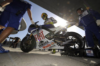 Rossi consigue su pole número 50 en Italia