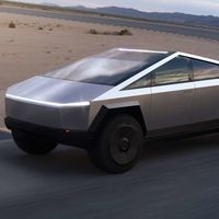 Nueva advertencia para la Tesla Cybertruck: en Europa no sería homologable con su diseño actual