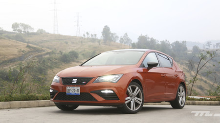 SEAT León CUPRA, a prueba: un hot-hatch que, aun con sus años, sigue en el cuadro de honor