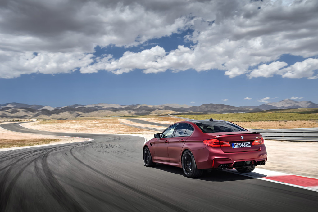 BMW M5 First Edition