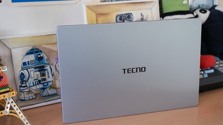 Tecno K15s Review Xataka Trasera Material