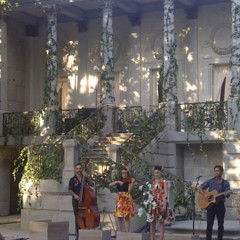 Foto 9 de 19 de la galería delpozo-y-debut-de-josep-font-la-fidelidad-de-la-alta-costura en Trendencias
