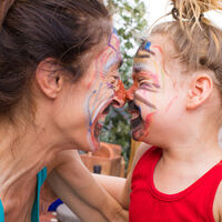 Cuando las madres juegan con sus hijos, su comportamiento y fisiología se coordina 