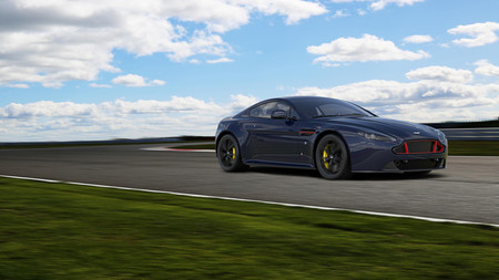 Así de coloridos son los Aston Martin V8 y V12 Vantage S Red Bull Racing Edition