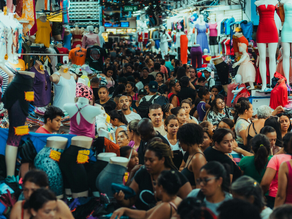 Creíamos que éramos 8,000 millones de personas en todo el planeta. Hasta que estos investigadores se pusieron a hacer cuentas 