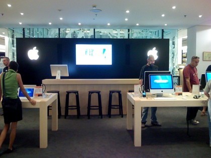 La Apple shop en Barcelona YA ESTÁ ABIERTA: Aquí tenéis las primeras imágenes