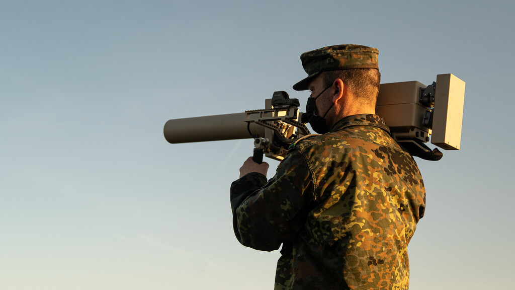 The Question of How Ukraine Managed to Infiltrate Russia With Thousands of Drones Has a Simple Answer: Bribery 