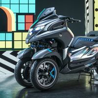 Este es el Yamaha 3CT, el prototipo realista que adelanta al nuevo scooter de tres ruedas de Iwata